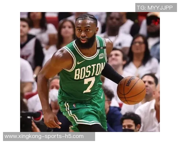 杰伦布朗回顾生涯最佳赛季称球队在联盟中表现出色 杰伦布朗回顾生涯最佳赛季称球队在联盟中表现出色