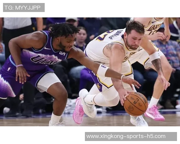 雷霆本赛季对西部球队战绩卓越26胜领跑太阳湖人紧随其后 雷霆本赛季对西部球队战绩卓越26胜领跑太阳湖人紧随其后